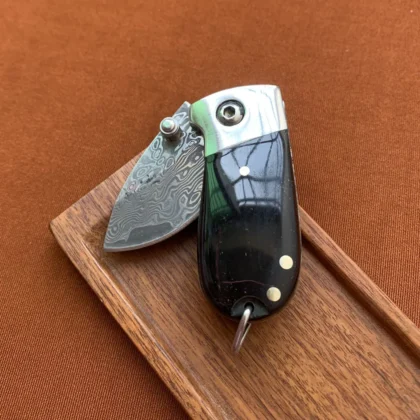 Outil Pliant Damas Corne de Boeuf 9cm