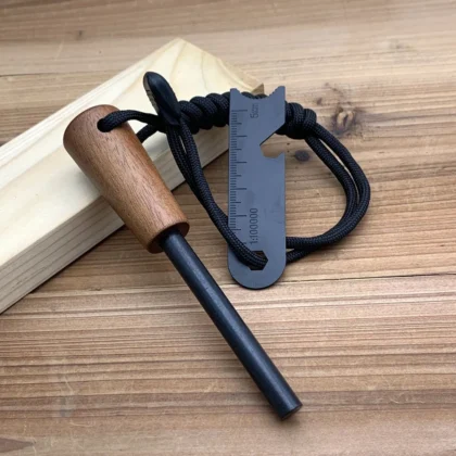 Allume-Feu en Ferrocium Bushcraft et Tige de Rechange